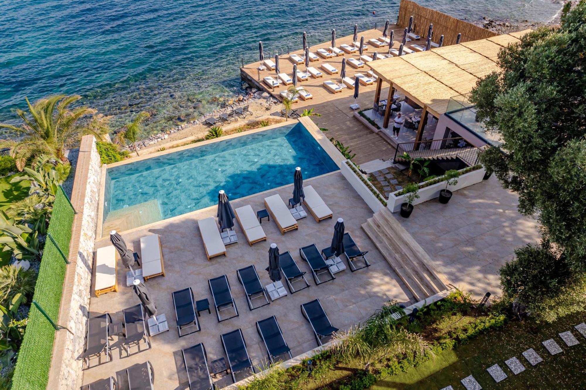 Isolina Bodrum Luaran gambar